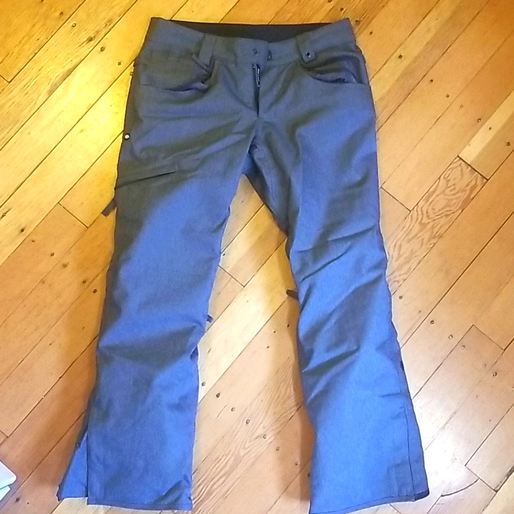 686 Ski Snowboard Pants
